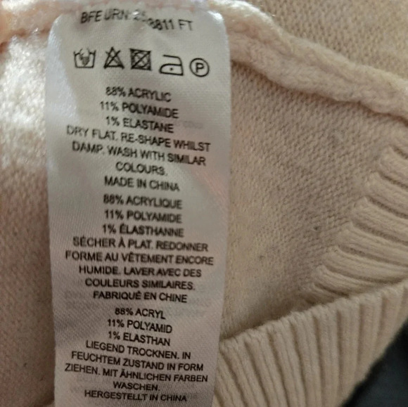 French Connection Women's Sweater - Picture 3 of 4